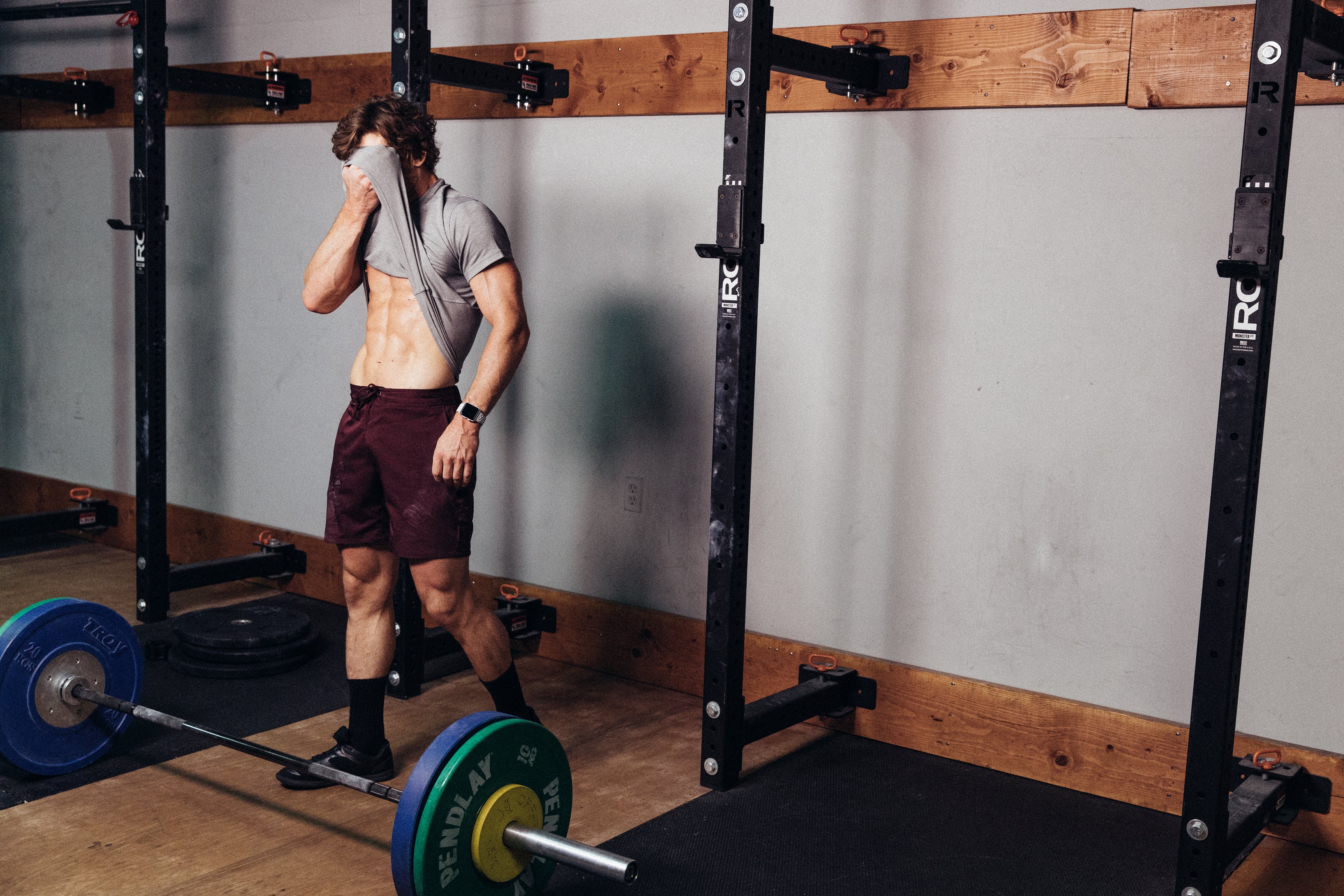 Cooling off after lifting barbells